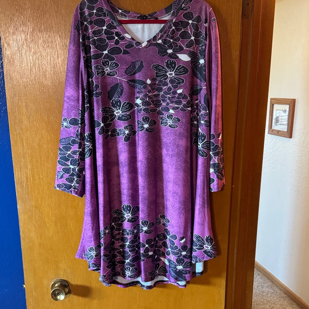 Lily Purple and Black Floral Tunic Top